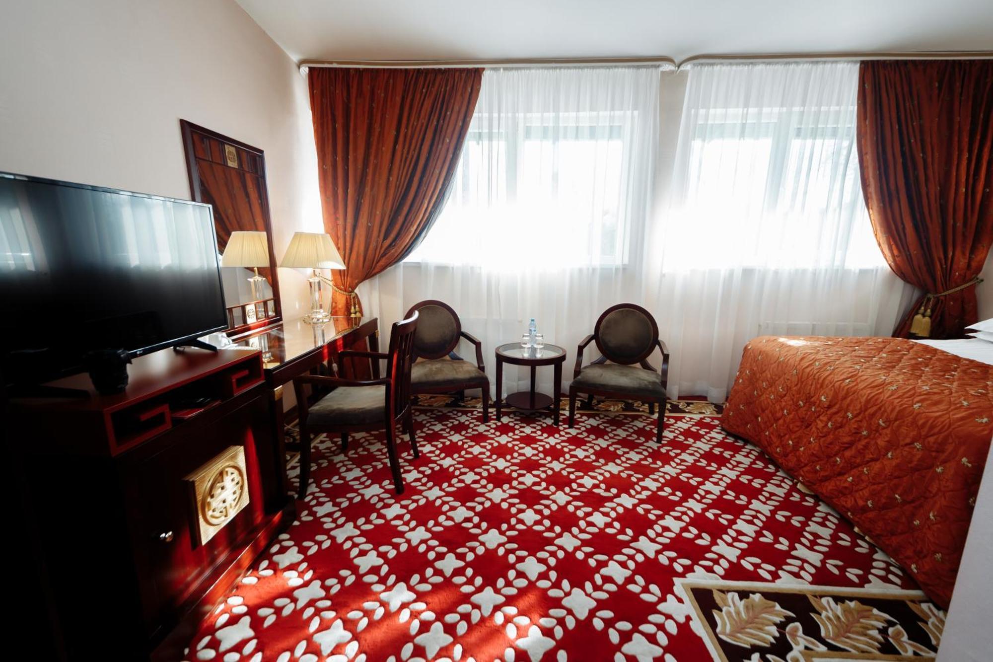 Hotel Royal Florence Chisinau Exterior photo